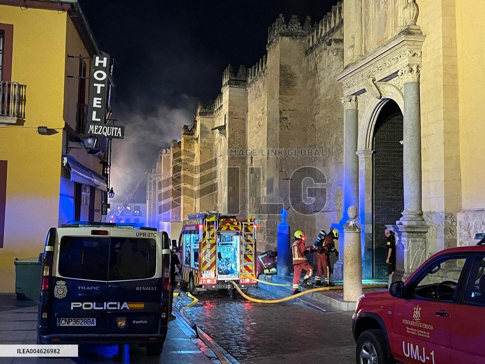 Fire In The Mosque Of Cordoba Completely Extinguished - Spain