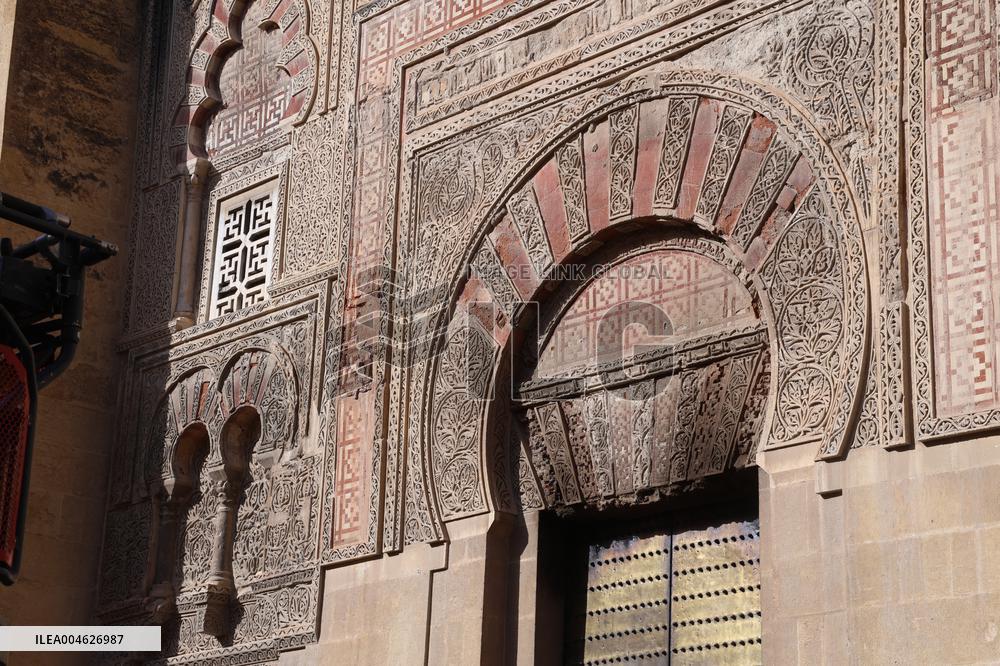 Fire In The Mosque Of Cordoba Completely Extinguished - Spain