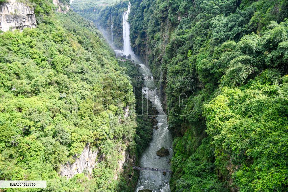 Maling River Canyon in Xingy