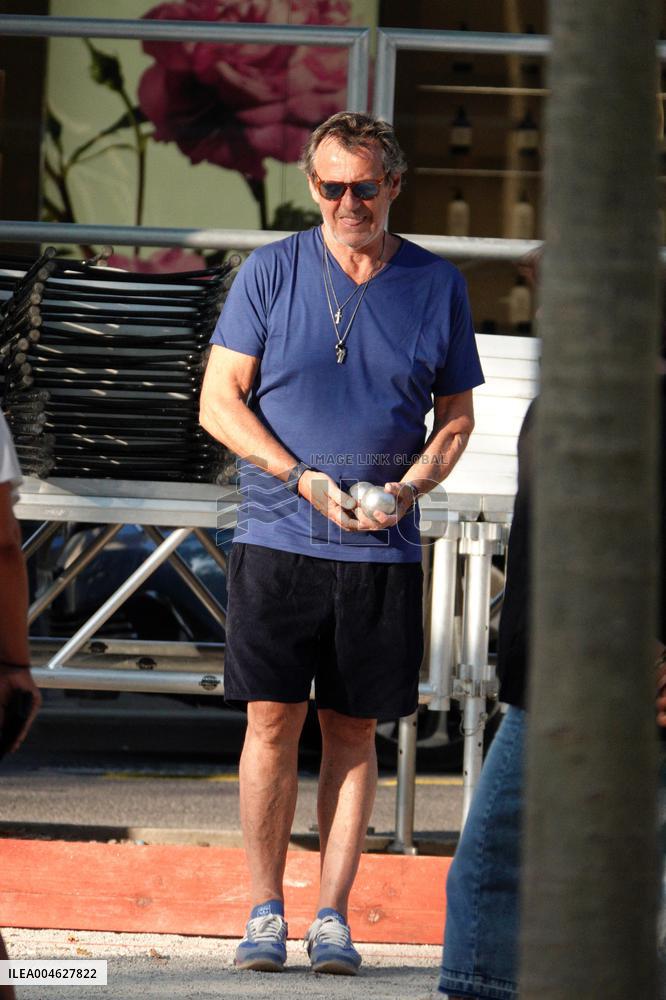 Jean-Luc Reichmann Playing Petanque - Saint Tropez