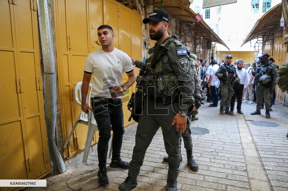 Israeli Settlers in Hebron Old City - West Bank