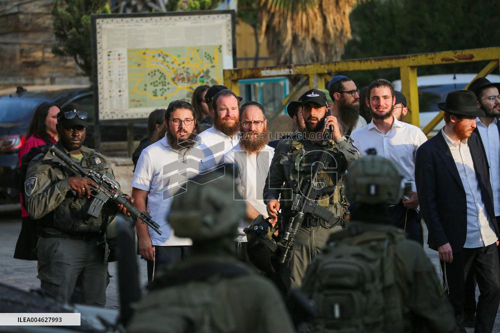 Israeli Settlers in Hebron Old City - West Bank