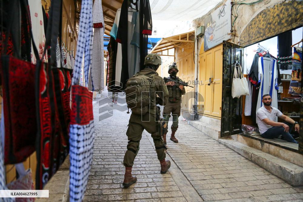 Israeli Settlers in Hebron Old City - West Bank