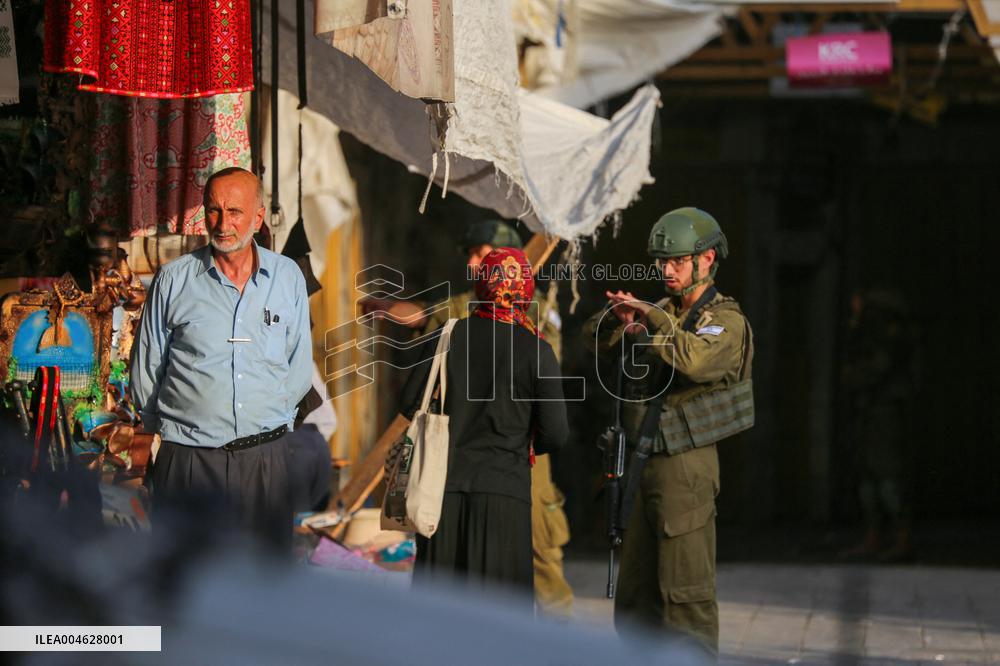 Israeli Settlers in Hebron Old City - West Bank