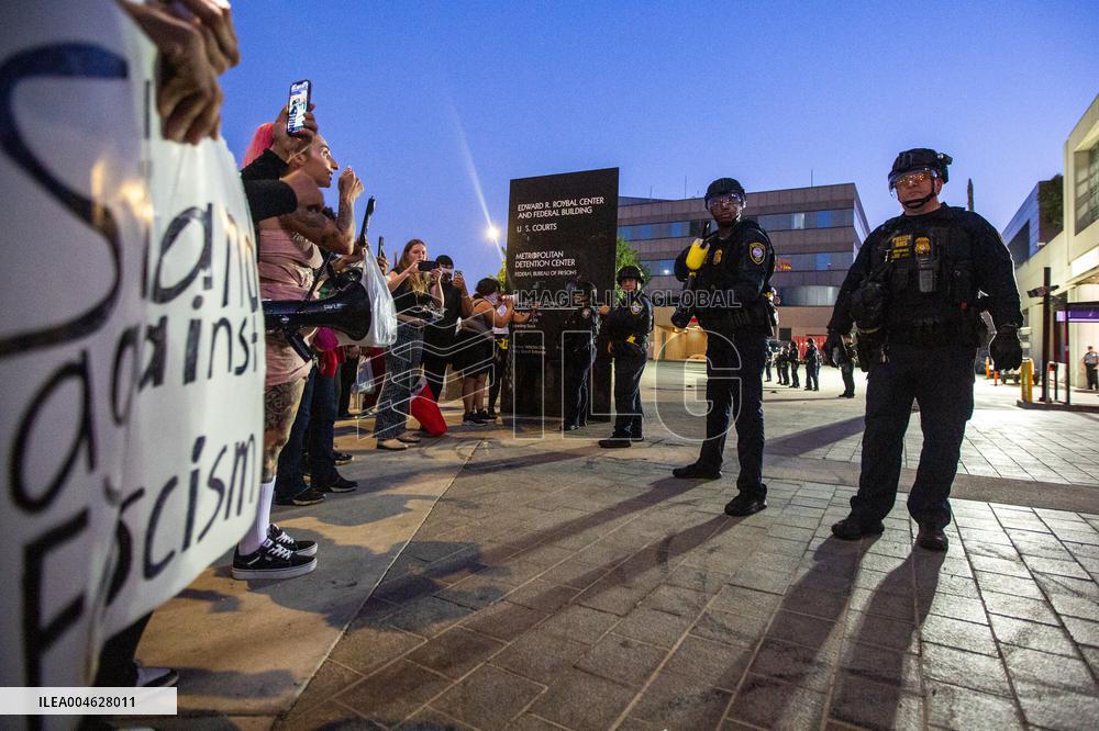 Tensions Rise at Anti ICE Protest - LA