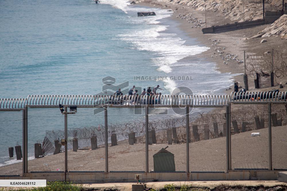 Migrant Boat Arrives In Ceuta - Spain