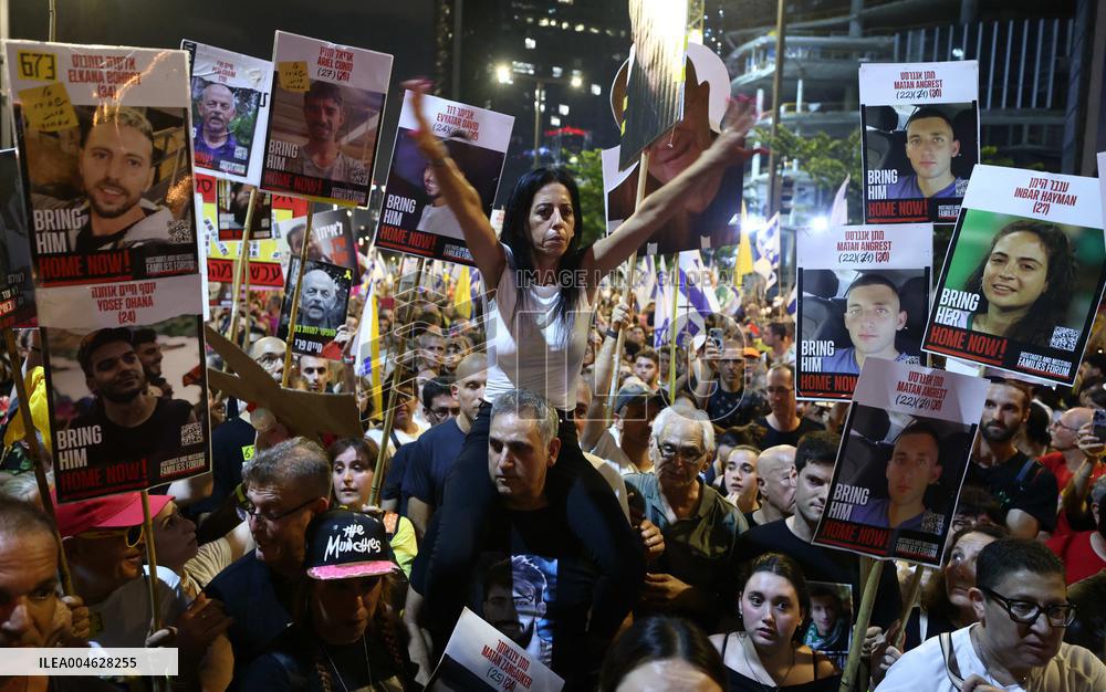 Gaza City Takeover-Protest - Tel Aviv