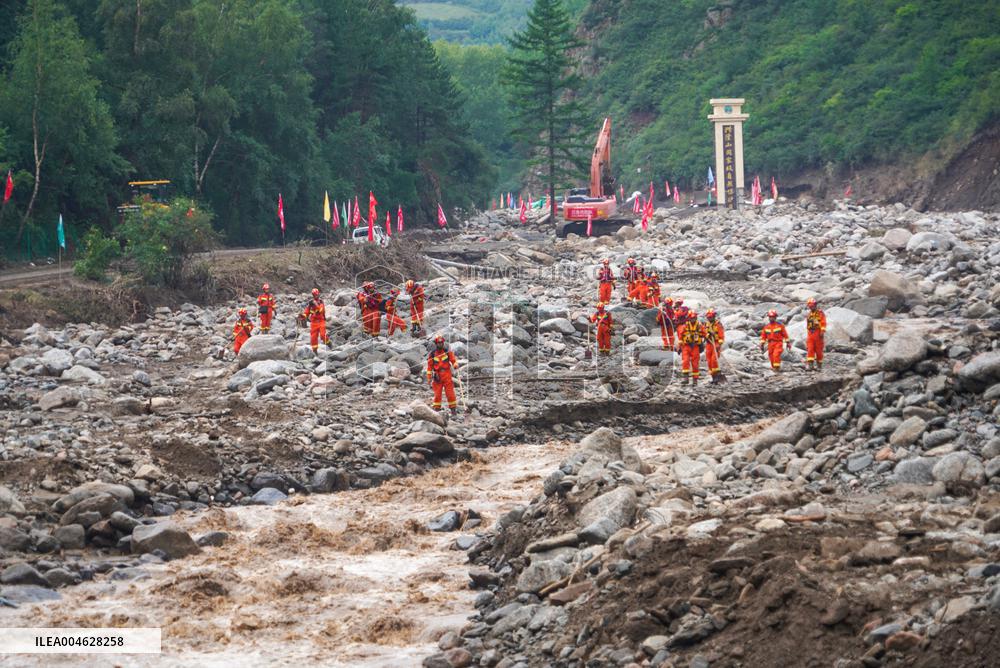 Yuzhong Mountain Torrents Rescue Efforts - China