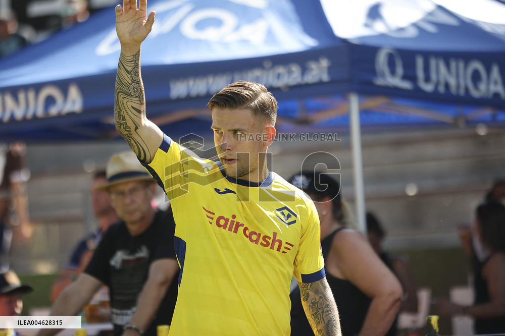 CALCIO - Amichevole - Hellas Verona FC vs St. Pauli