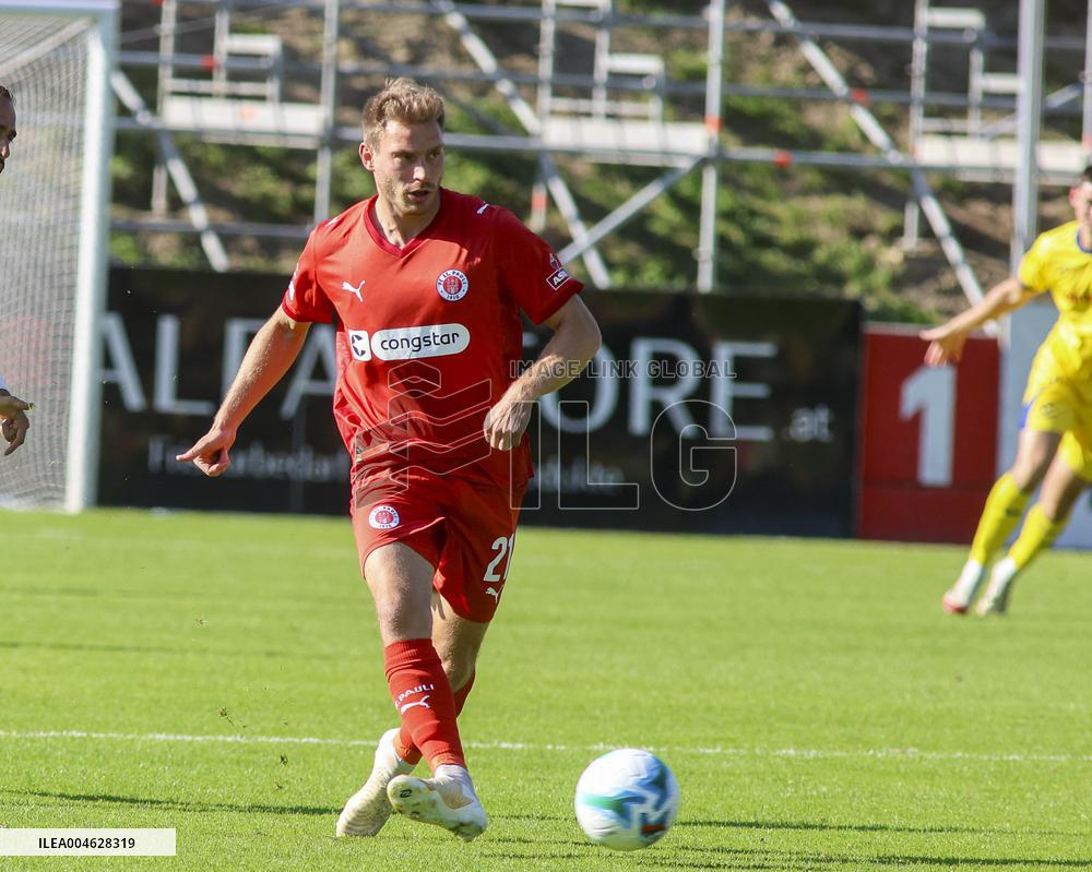 CALCIO - Amichevole - Hellas Verona FC vs St. Pauli