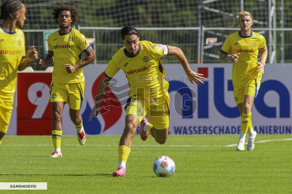 CALCIO - Amichevole - Hellas Verona FC vs St. Pauli
