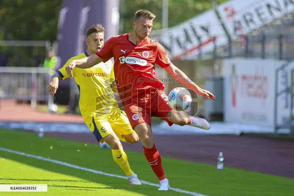 CALCIO - Amichevole - Hellas Verona FC vs St. Pauli