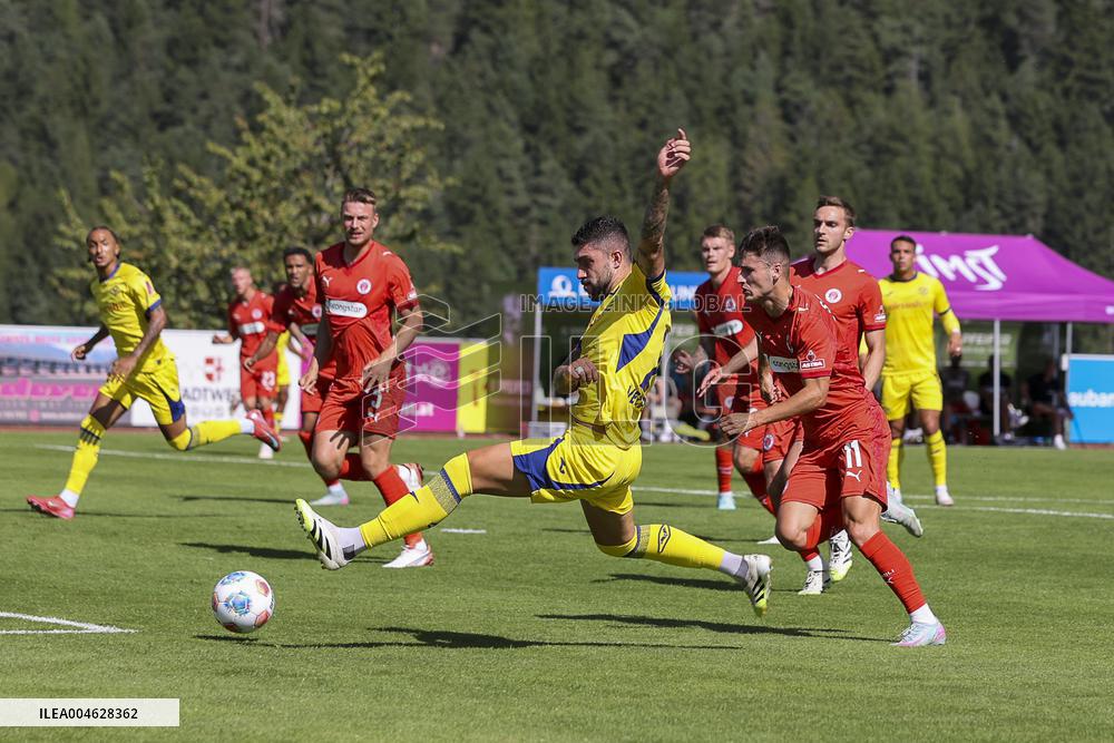 CALCIO - Amichevole - Hellas Verona FC vs St. Pauli