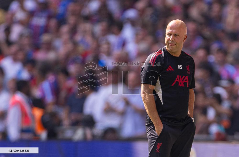 A Community Shield - Crystal Palace v Liverpool - London