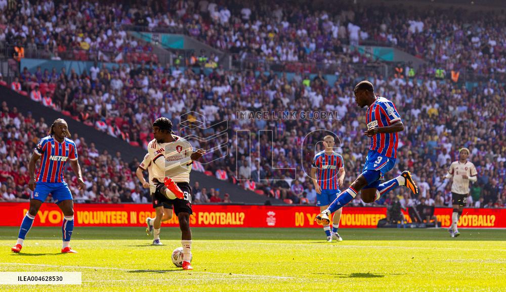 A Community Shield - Crystal Palace v Liverpool - London