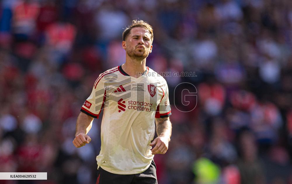 A Community Shield - Crystal Palace v Liverpool - London