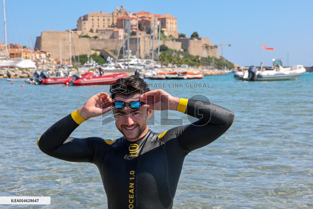Noam Yaron Attempts to Swim the 180 Km from Calvi to Monaco