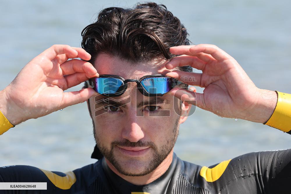 Noam Yaron Attempts to Swim the 180 Km from Calvi to Monaco