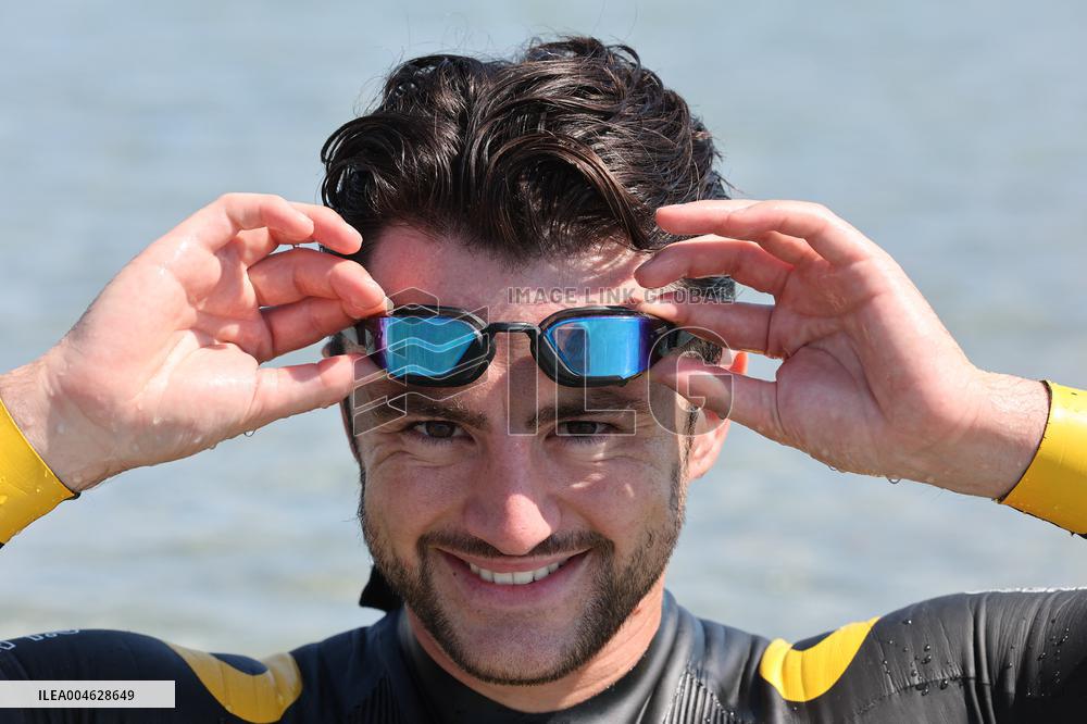 Noam Yaron Attempts to Swim the 180 Km from Calvi to Monaco