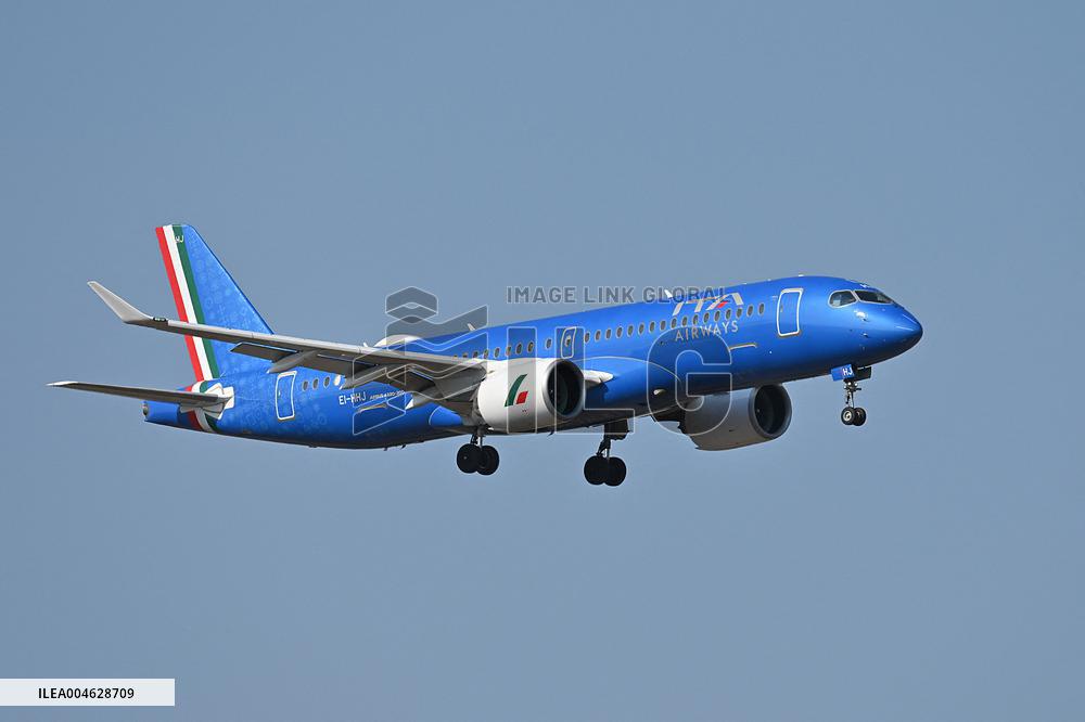 Fiumicino, Italy, Aircraft to Fiumicino Airport