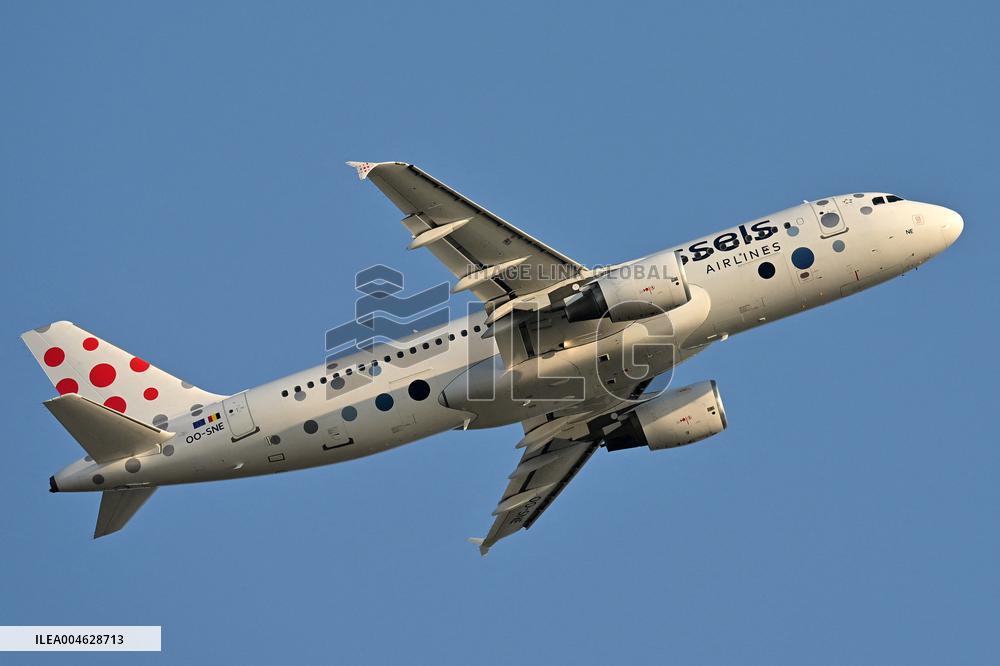 Fiumicino, Italy, Aircraft to Fiumicino Airport