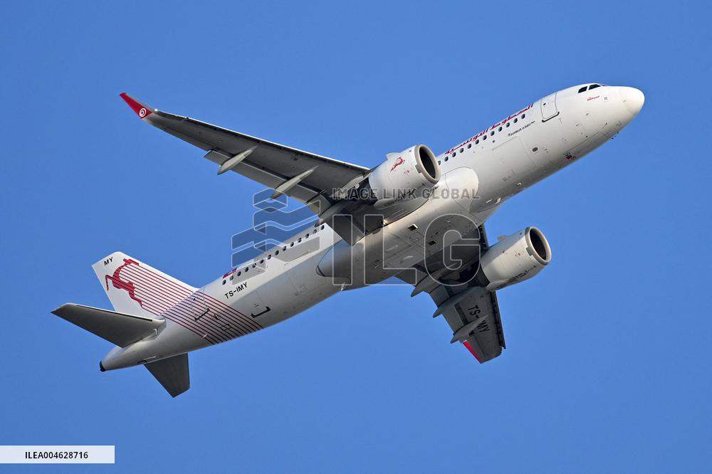 Fiumicino, Italy, Aircraft to Fiumicino Airport