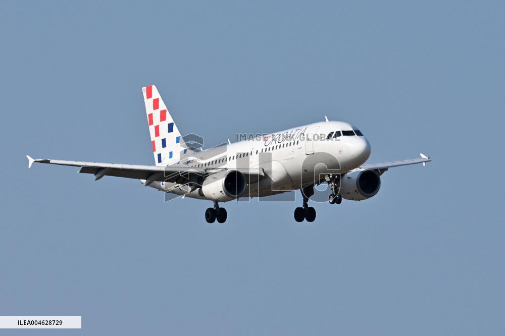 Fiumicino, Italy, Aircraft to Fiumicino Airport