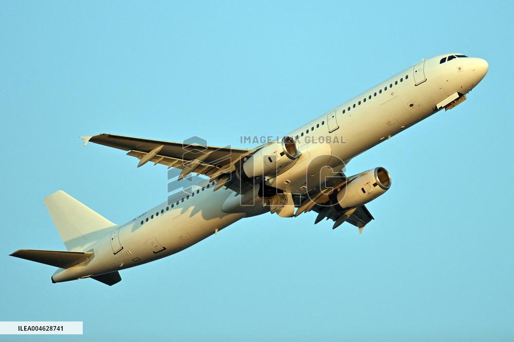 Fiumicino, Italy, Aircraft to Fiumicino Airport