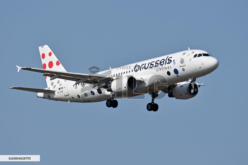 Fiumicino, Italy, Aircraft to Fiumicino Airport