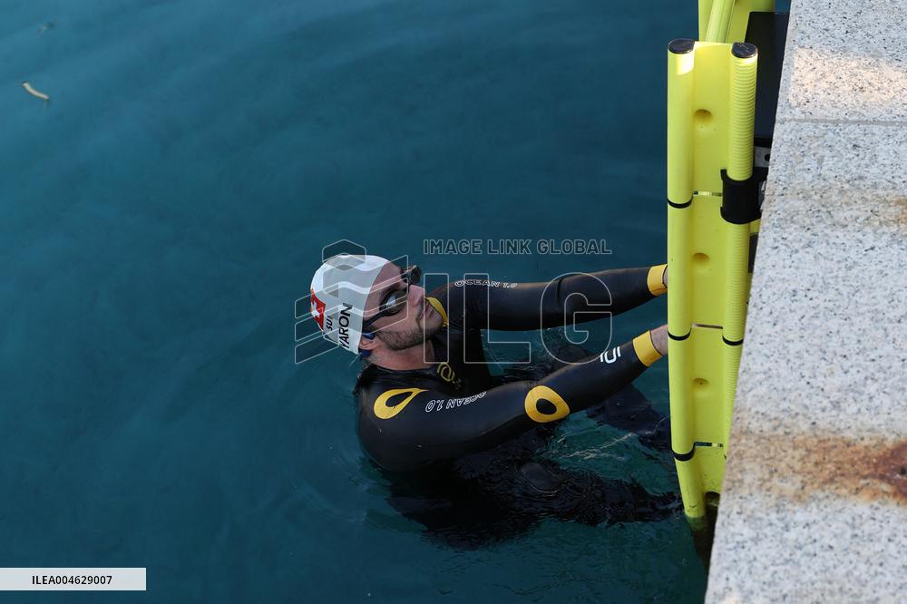Noam Yaron at The Start of His 180 Km Swim from Calvi to Monaco