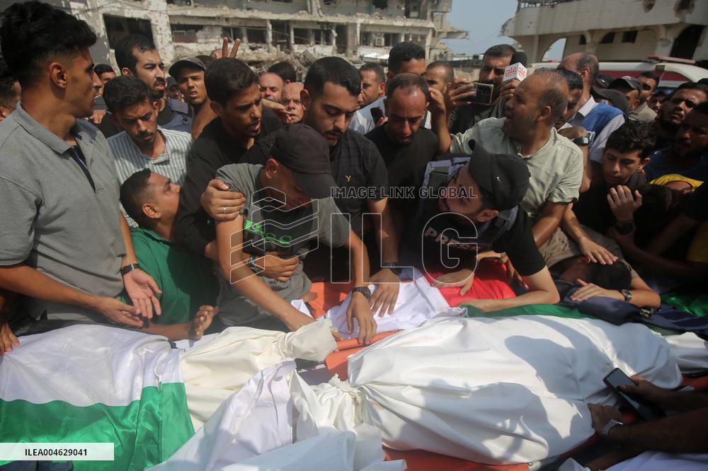 Al Jazeera Correspondents Killed By Israeli Attack - Gaza