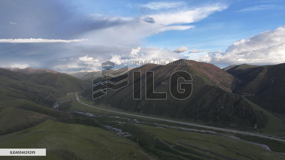 Tibet High-grade Highway