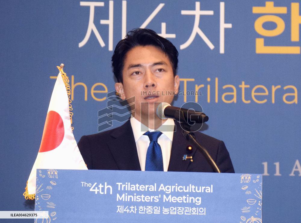 Japan, S. Korea, China farm ministers' meeting in Incheon
