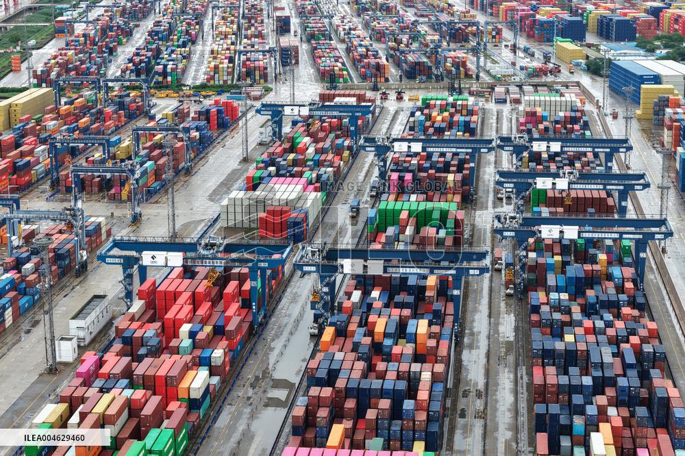 US China Trade Suspends Tariffs