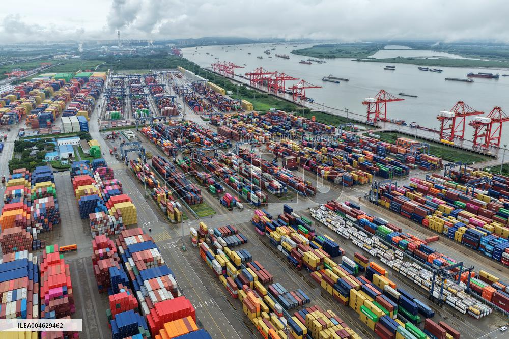 US China Trade Suspends Tariffs