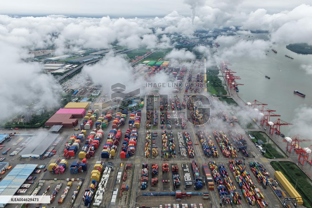 US China Trade Suspends Tariffs