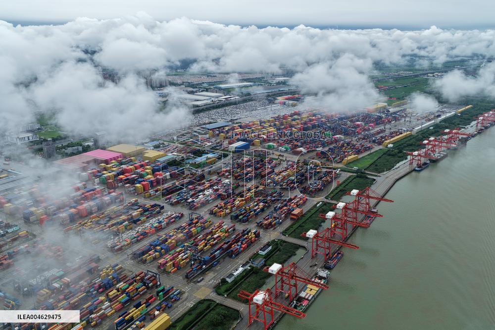 US China Trade Suspends Tariffs