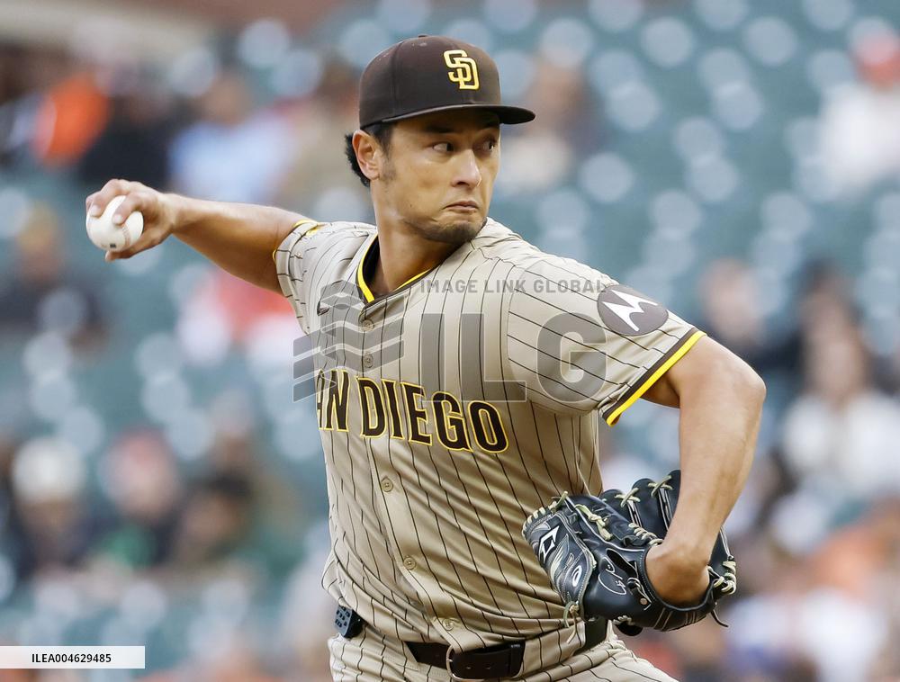 Baseball: Padres vs. Giants