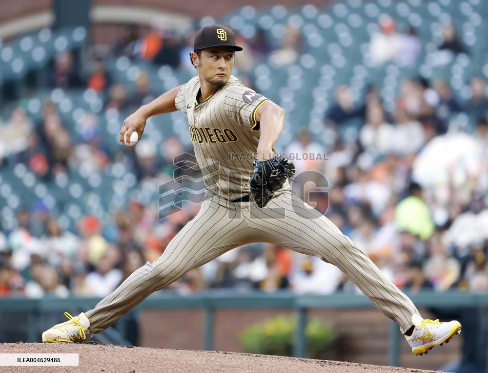 Baseball: Padres vs. Giants