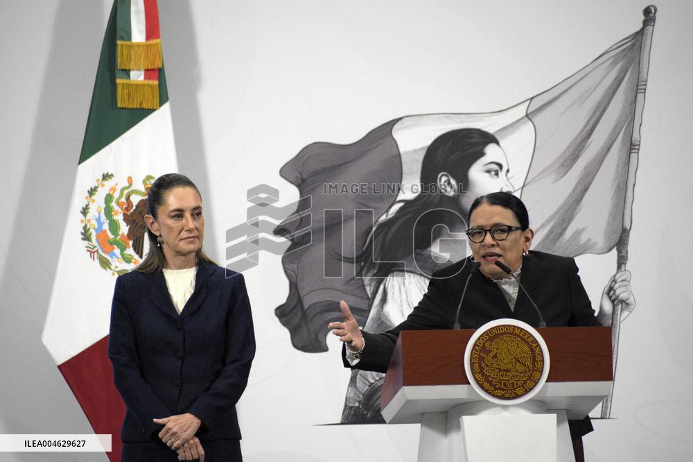 Mexican President Claudia Sheinbaum Holds Briefing Conference - Mexico