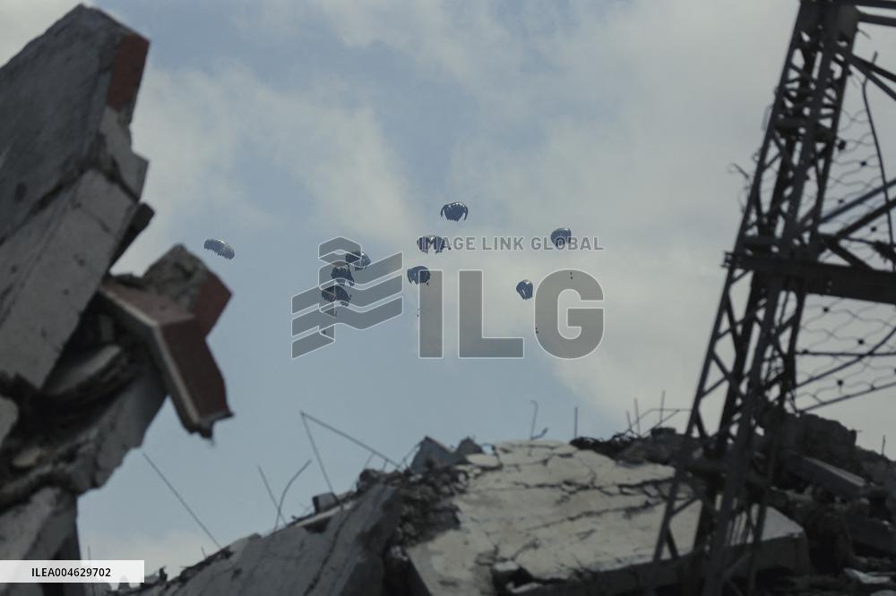 Humanitarian Aid in Gaza