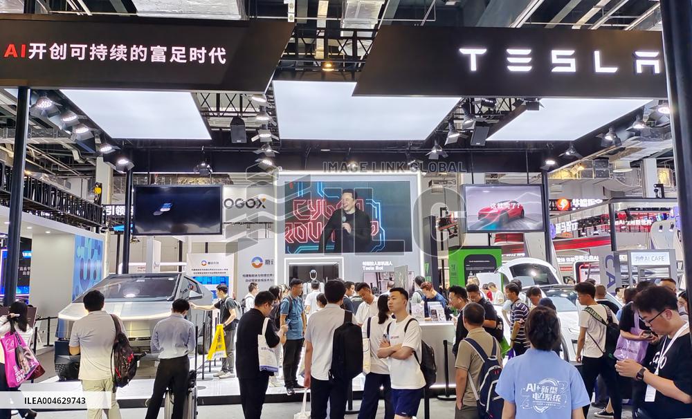 2025 WAIC Tesla Booth