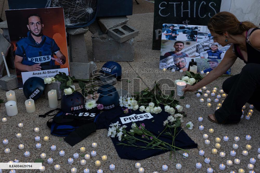 Vigil For Palestinian Journalists Killed By Israeli Forces - Washington DC