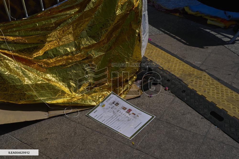 UTOPIA56 Action In Front Of Paris City Hall - France