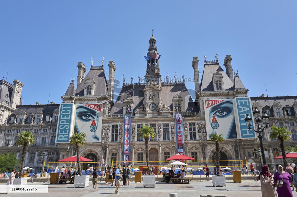 UTOPIA56 Action In Front Of Paris City Hall - France