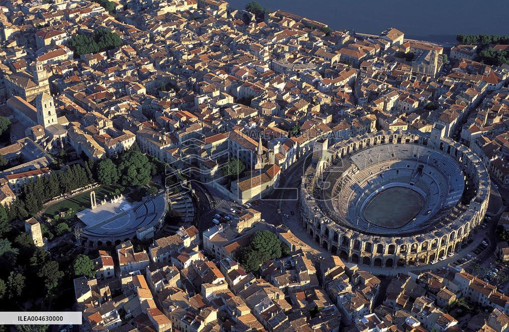 Arles