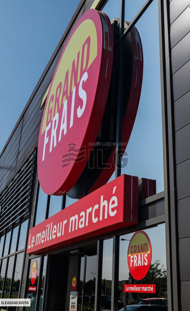 Illustration - Supermarket and Store - Rambouillet