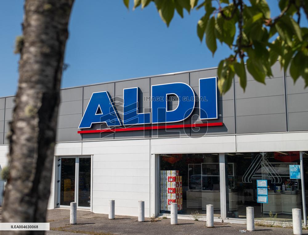 Illustration - Supermarket and Store - Rambouillet