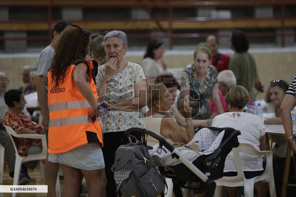 1,700 Leon Residents Evacuated Due to Zamora Fire - Spain
