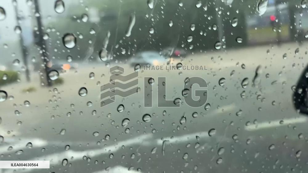 South Korea: Heavy Rain Triggers Flood Warnings in Seoul Metropolitan Area